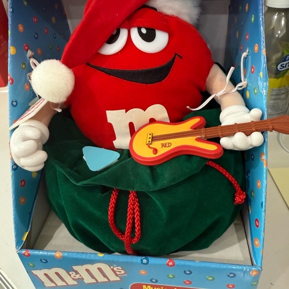 M & M’s Musical Christmas Display Santa Figure playing guitar NWT in Box - Picture 2 of 11